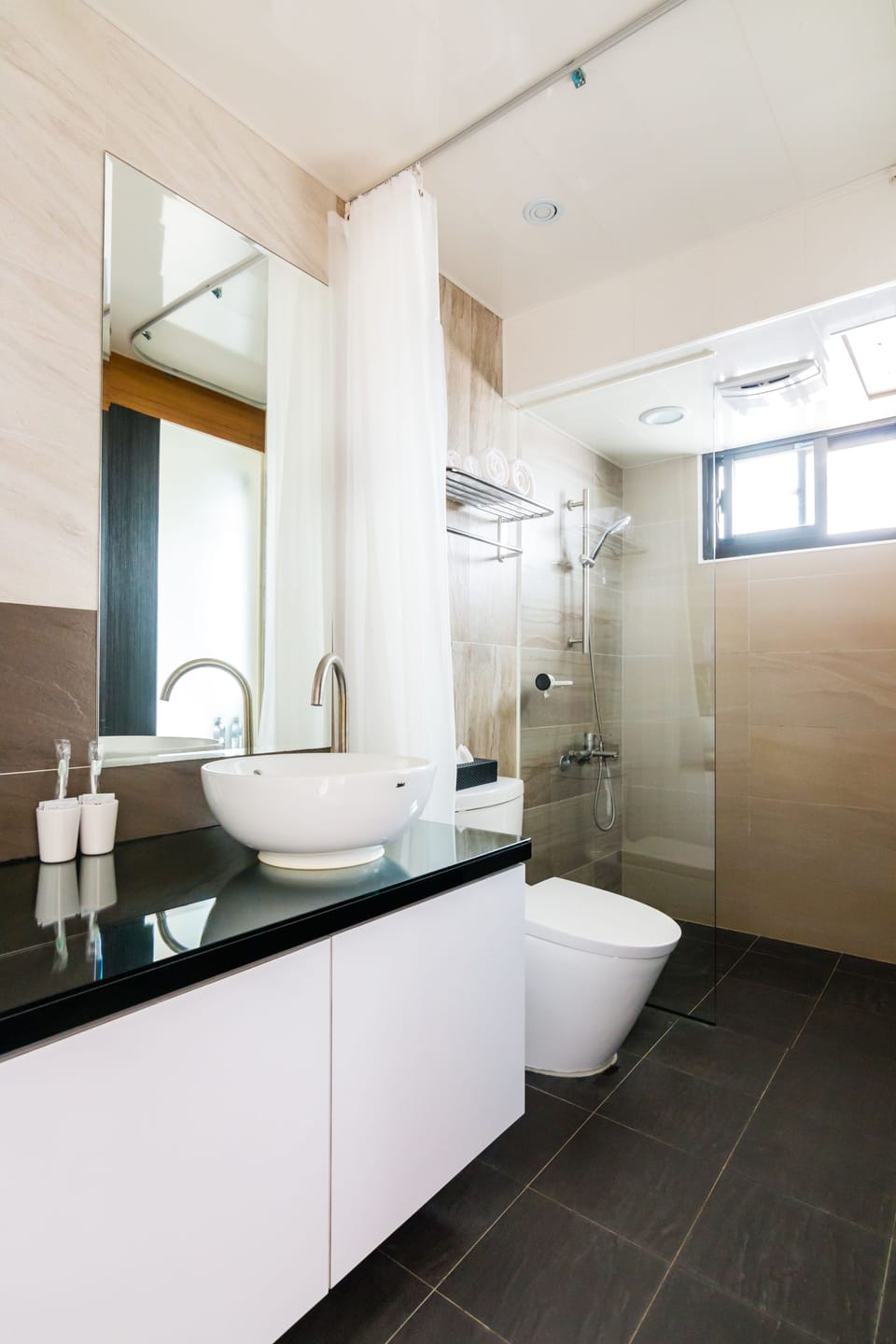 Superior Double Room, 1 Double Bed, Balcony | 1 bedroom, premium bedding, desk, blackout drapes