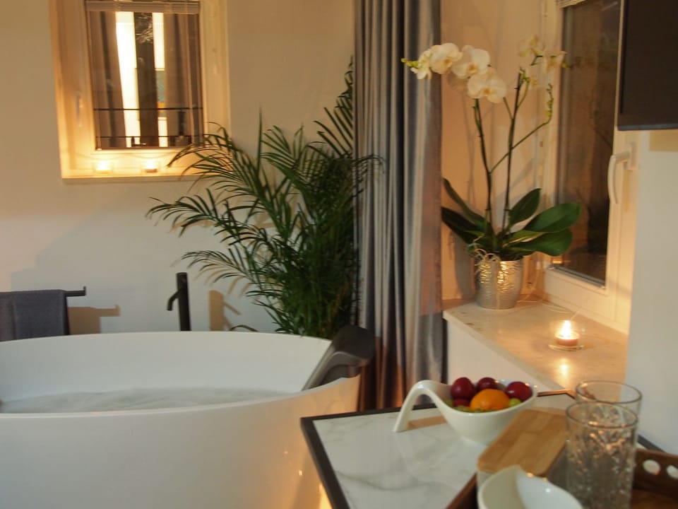 Romantic Double Room, City View | Premium bedding, in-room safe, individually decorated