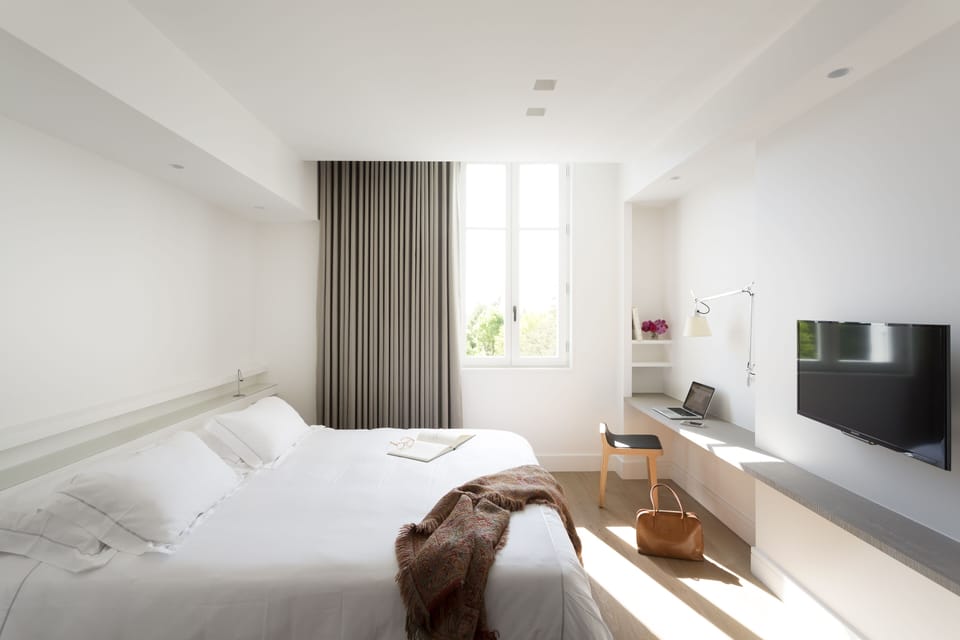 Room (Castel Viel) | Minibar, individually decorated, individually furnished, desk