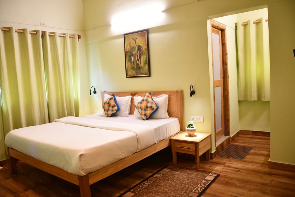 Premium Room | 1 bedroom, premium bedding, individually decorated