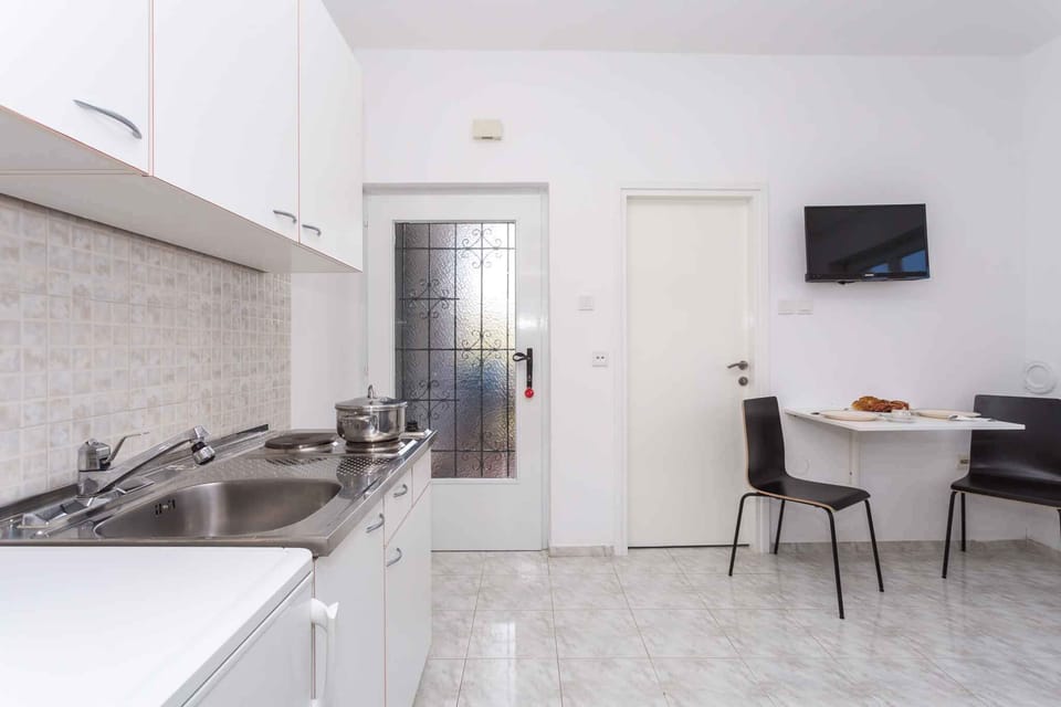 living/bedroom