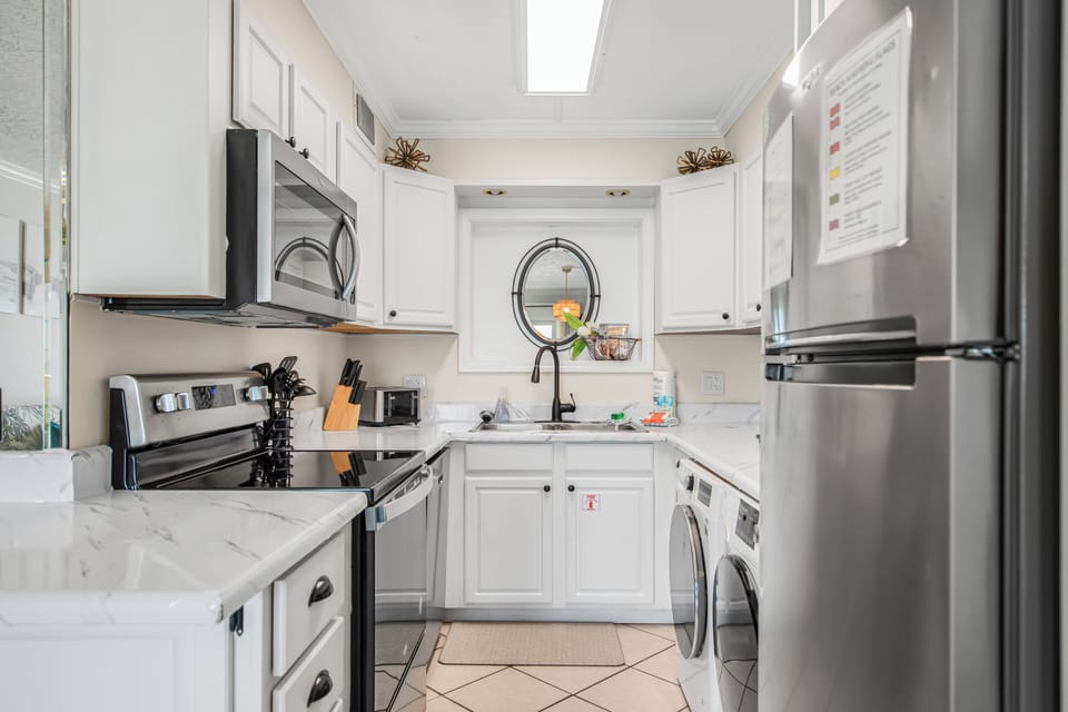 Full Kitchen