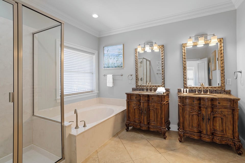 Surfin' Safari Master Bathroom