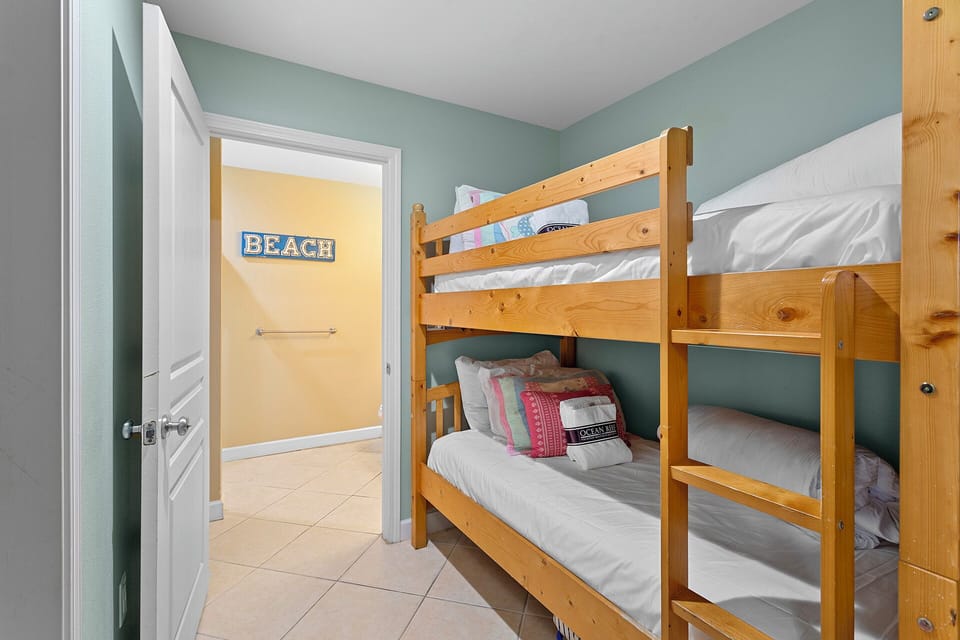 Beach Resort 409 Bunks