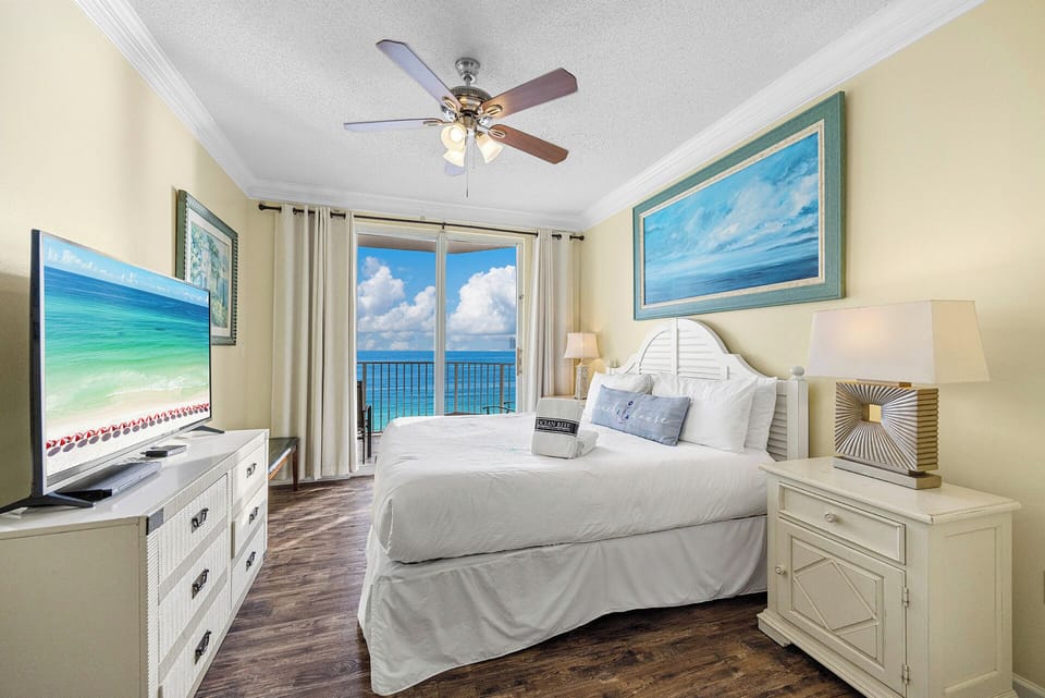 Majestic Sun 1111B Master Bedroom