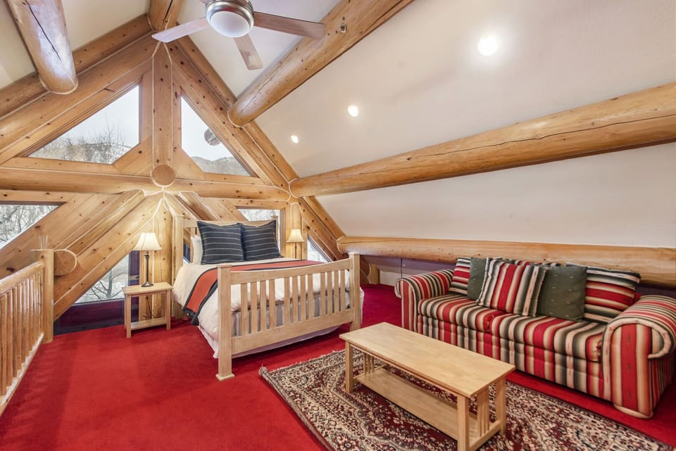 Open Loft bedroom