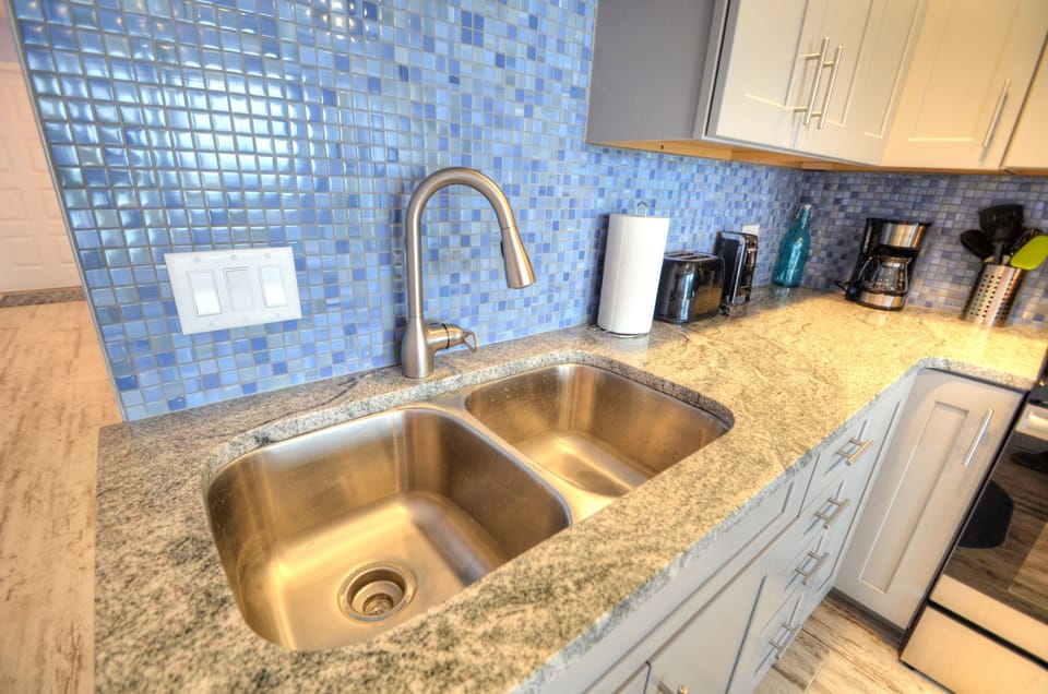 Custom backsplash and granite.