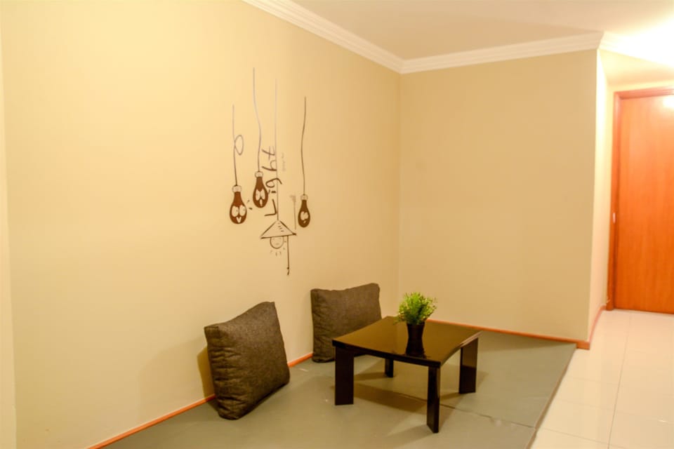 Standard Apartment, 3 Bedrooms | Room amenity