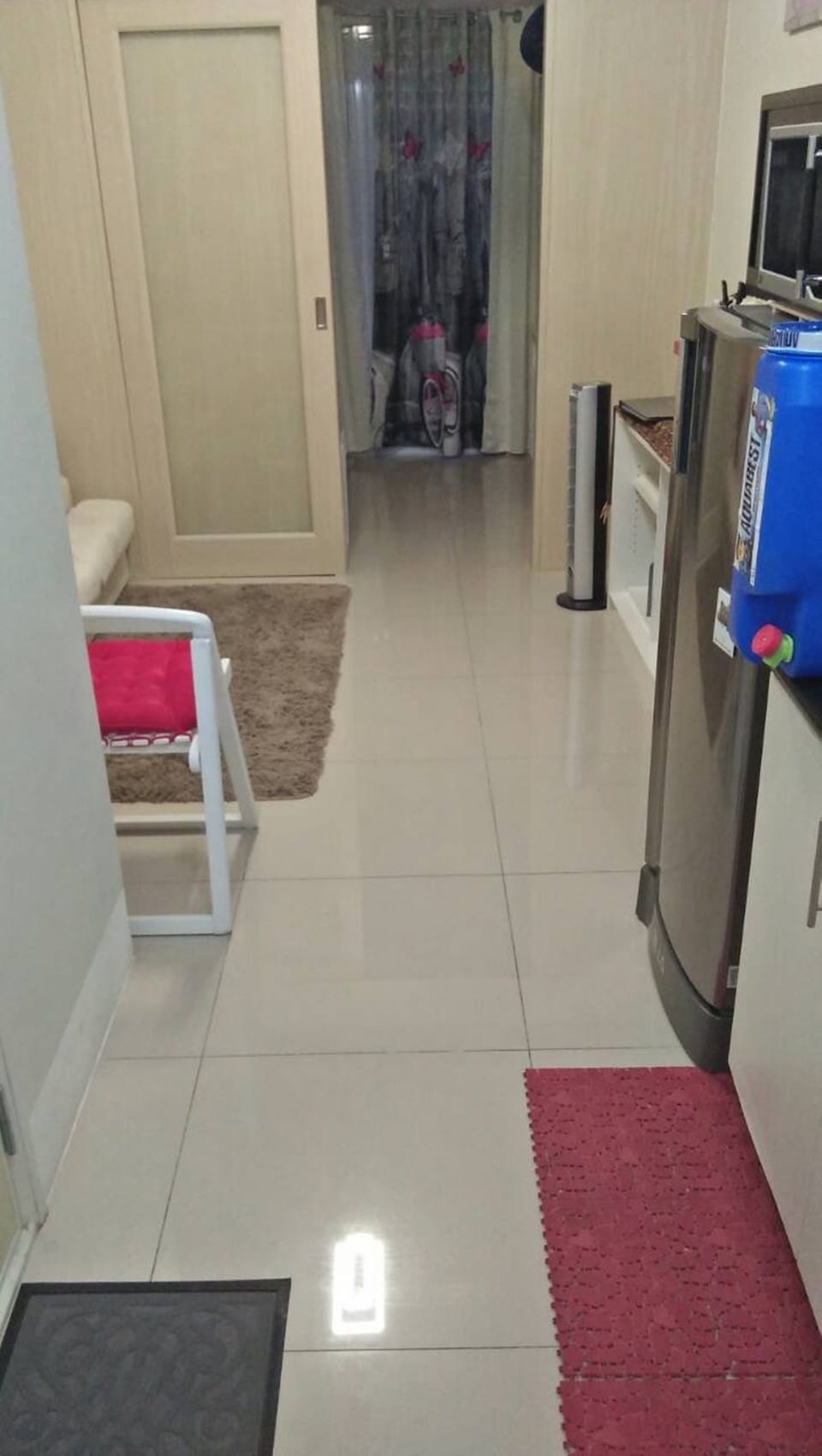 Apartment with Balcony | Living area | Flat-screen TV