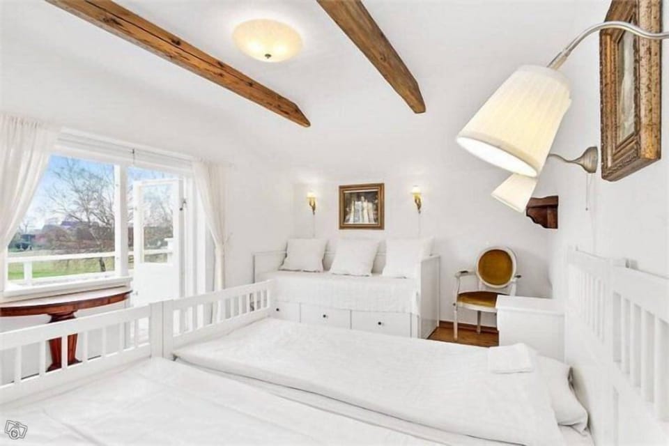 Quadruple Room, Balcony | Individually decorated, individually furnished, desk, soundproofing