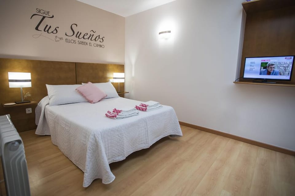 Free cribs/infant beds, rollaway beds, free WiFi, bed sheets