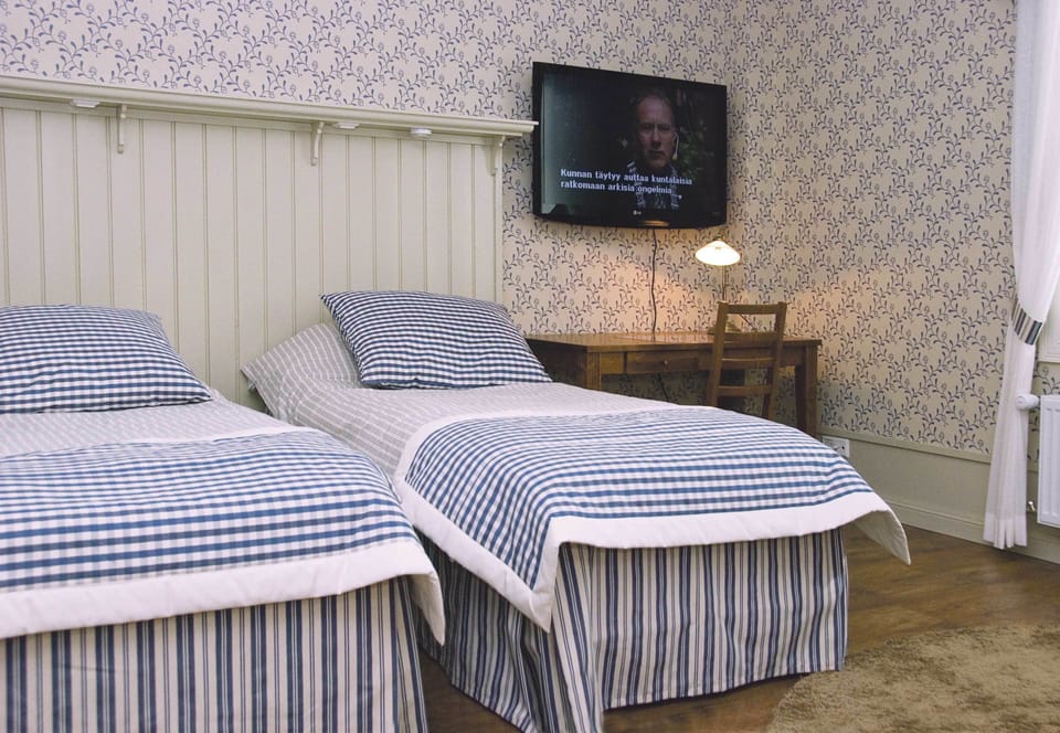 Standard Room | Iron/ironing board, free WiFi
