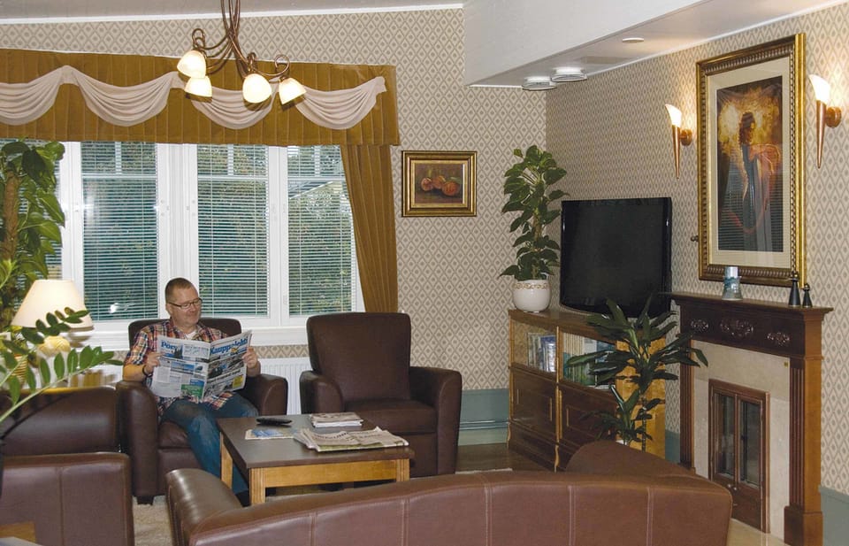 Lobby sitting area