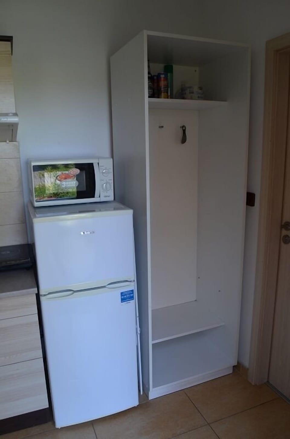 Double Room, Terrace | Shared kitchen | Stovetop, electric kettle, cookware/dishes/utensils