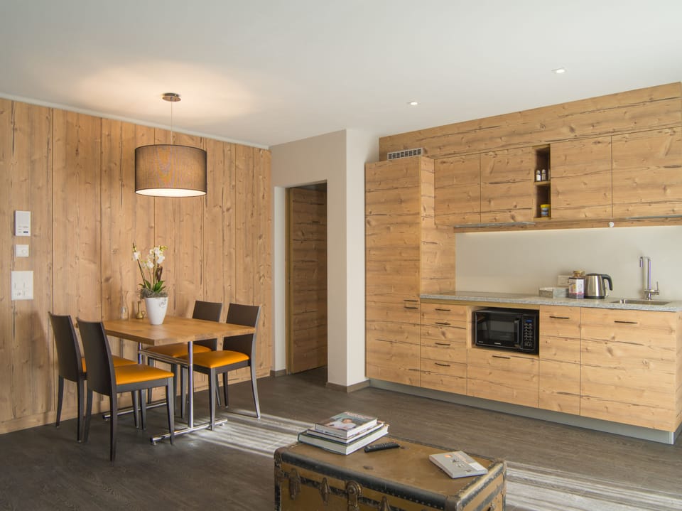 Grand Apartment, 2 Bedrooms (Sassalbo) | Private kitchen | Electric kettle
