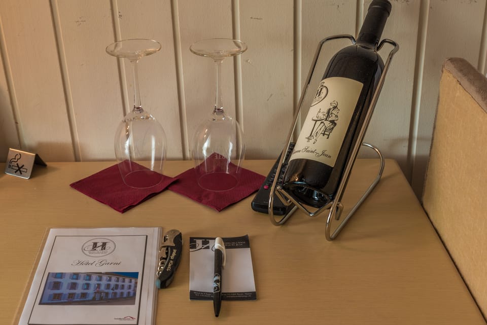 Room amenity