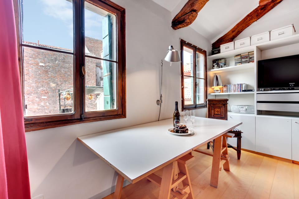 Apartment | Room amenity