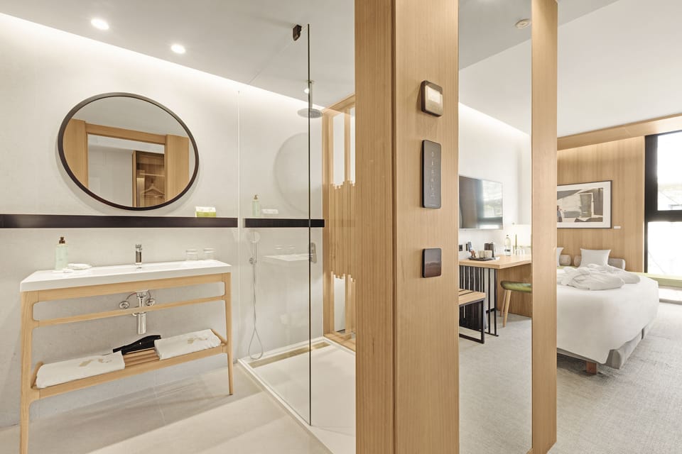 Shower, free toiletries, hair dryer, bathrobes