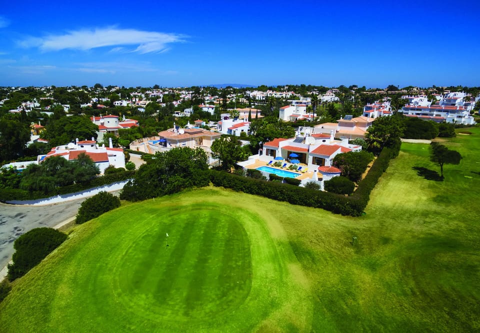 Green no 6 and view from the villa