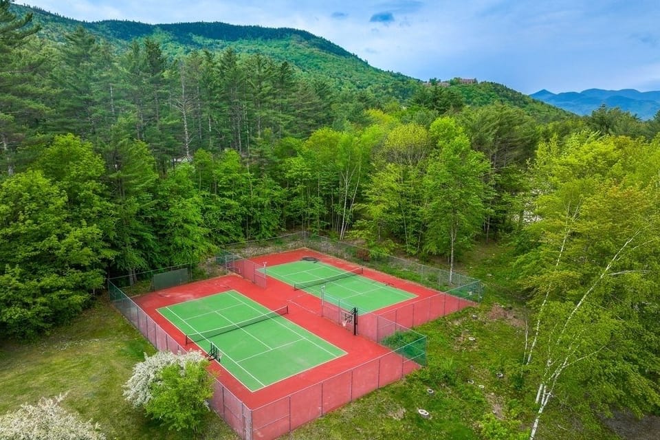 Sport court