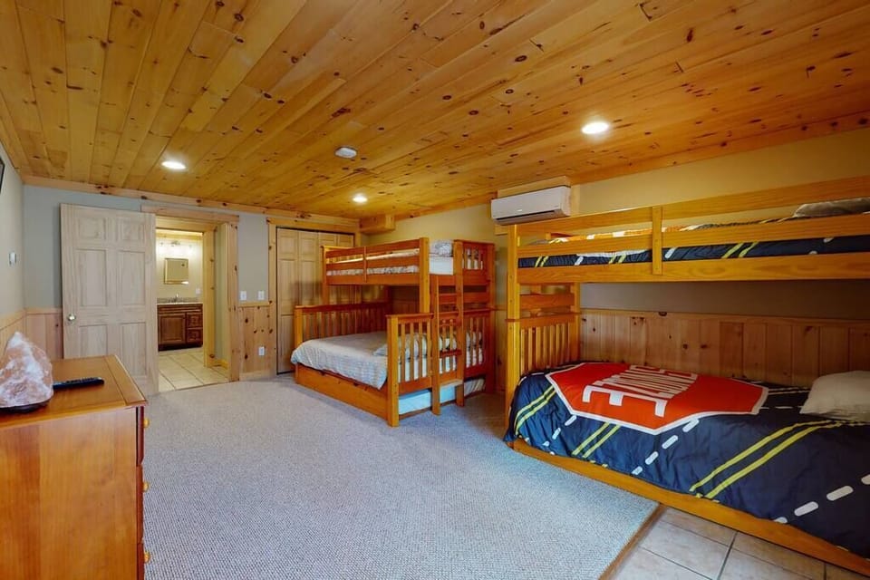 555cc7fb 16f0 4673 8a18 451f181668d1