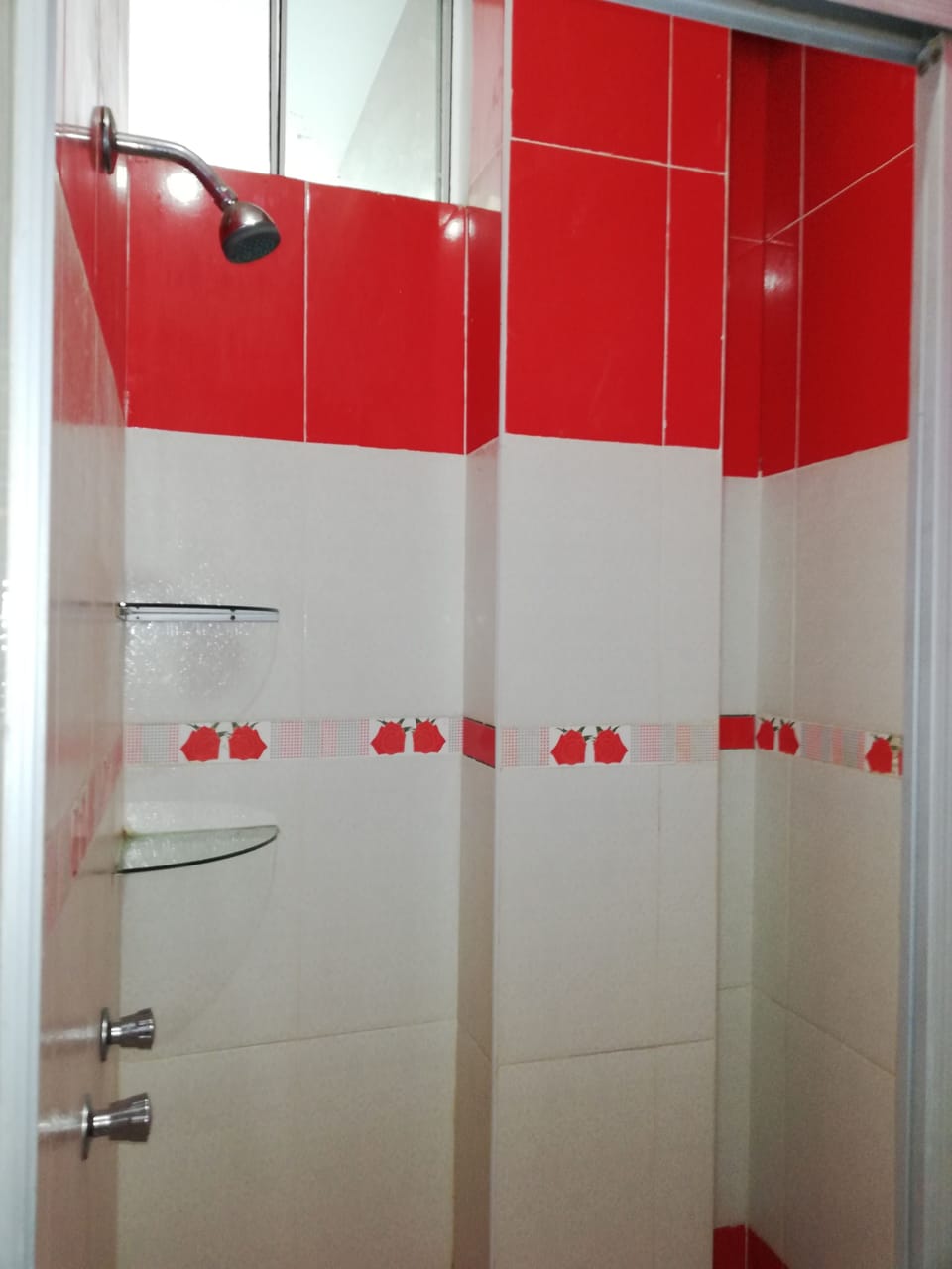 Shower, towels