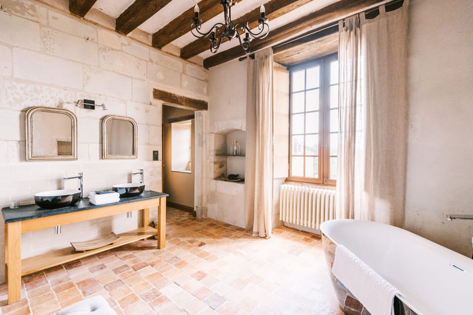 Manoir de Jouralem Bed and Breakfast in Gennes-Val-de-Loire
