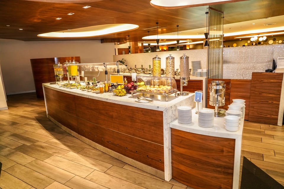 Daily buffet breakfast for a fee