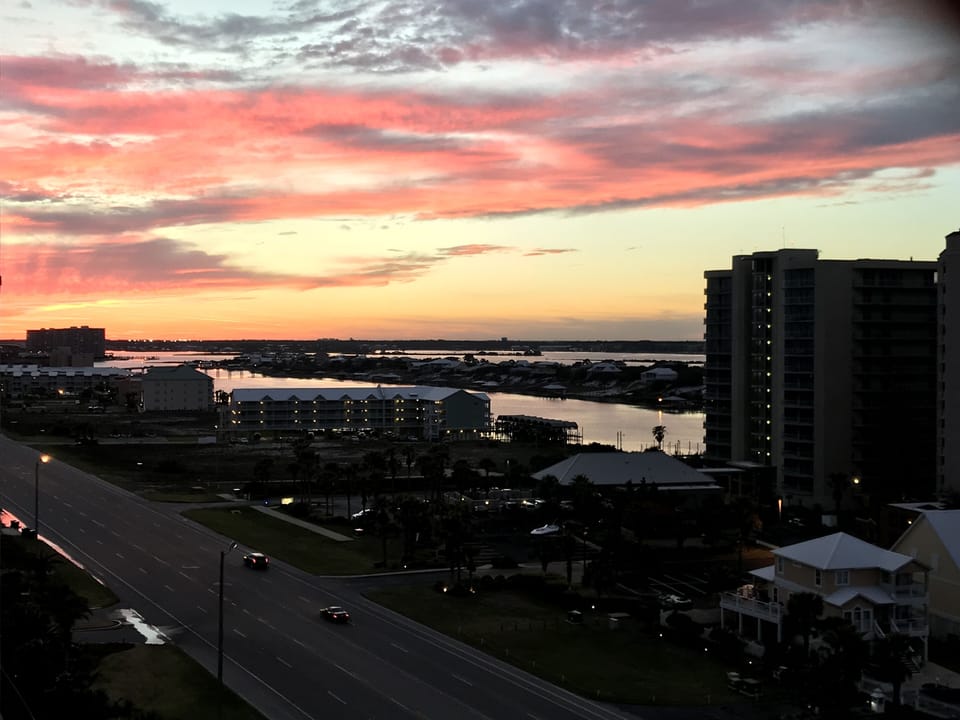 Views from 9th Floor North Walkway