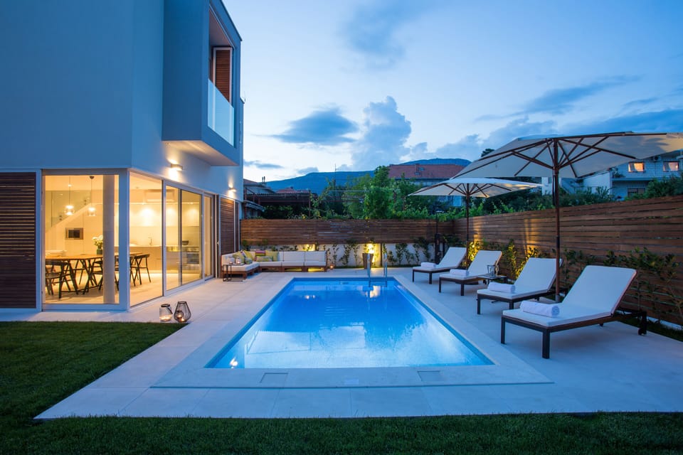 Outdoor area