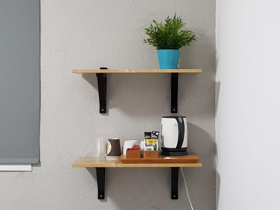 Twin Room | Minibar, desk, free WiFi, bed sheets