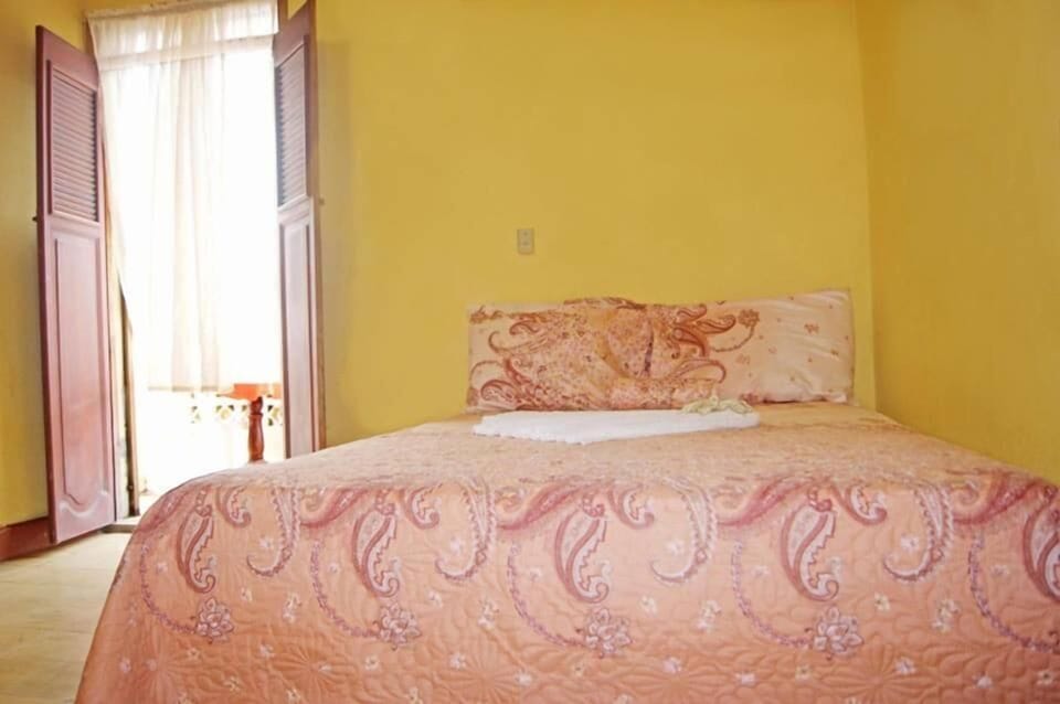 1 bedroom, in-room safe, desk, free WiFi