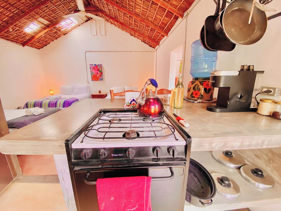 Comfort Studio Suite 1 | 1 bedroom, individually decorated, individually furnished