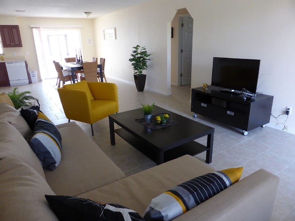 TV corner (only local TV)