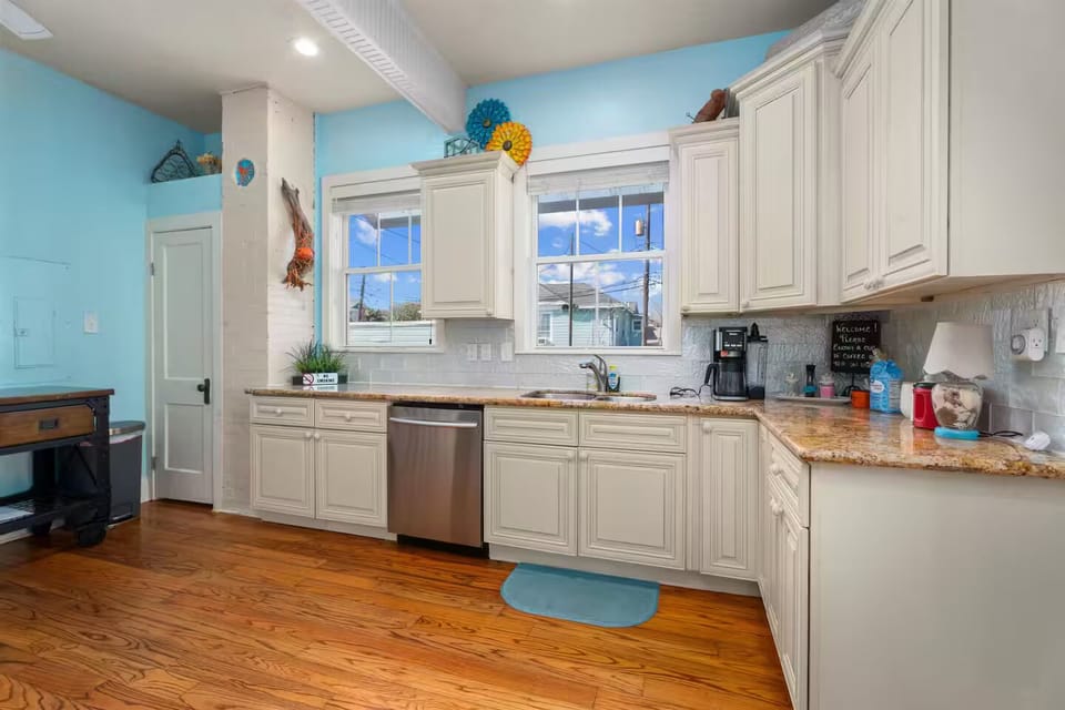 The kitchen as you enter the room from the foyer. It is great for cooking meals 