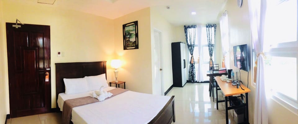 Standard Double Room | 1 bedroom, desk, free WiFi, bed sheets