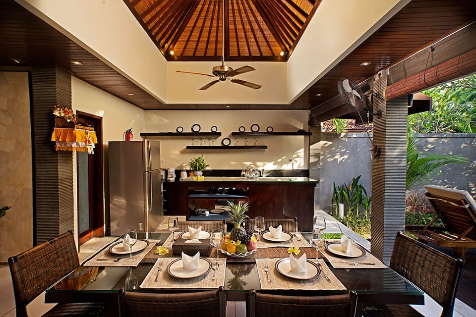 Superior Villa, 3 Bedrooms, Poolside | Interior