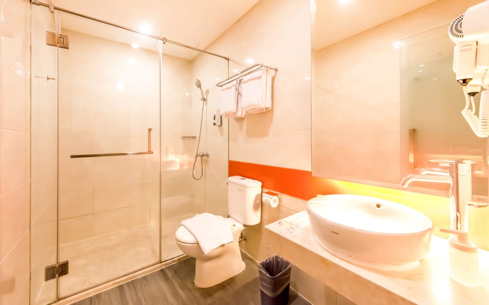 Bathroom shower