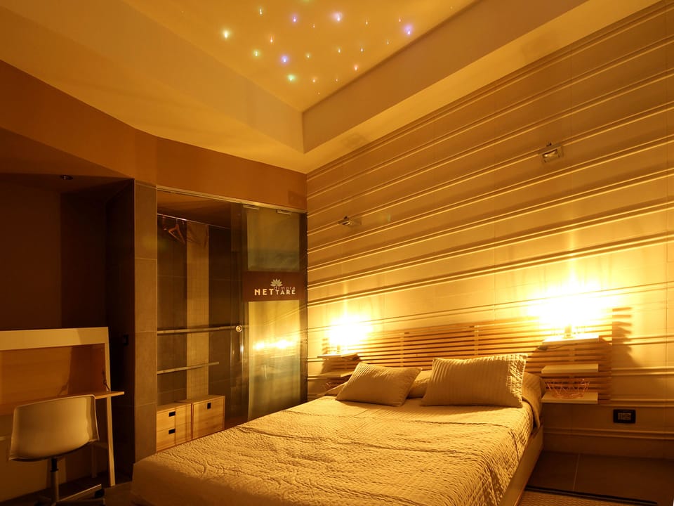 Deluxe Double Room | Free WiFi, bed sheets