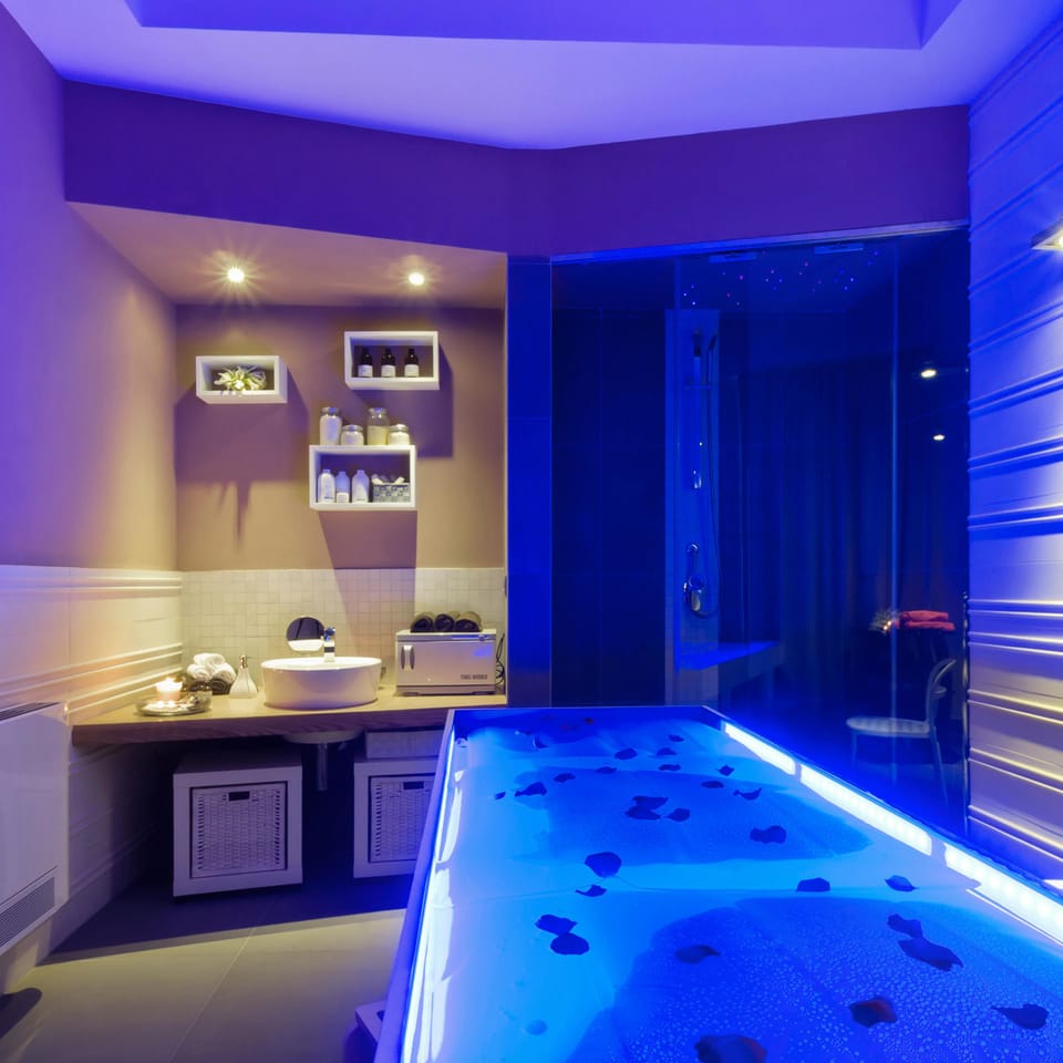 Hot stone massages, Swedish massages, Thai massages, massages