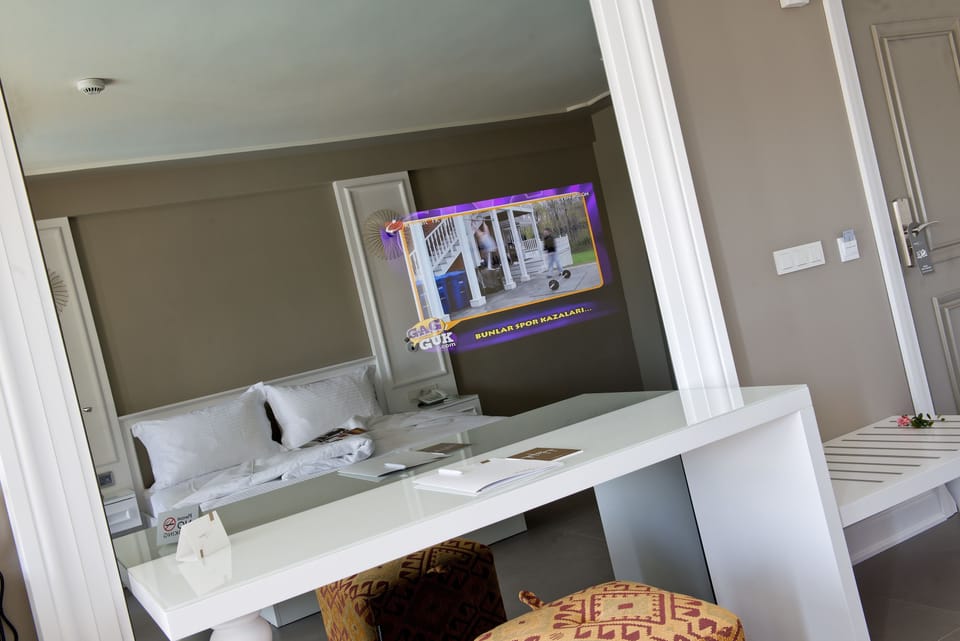 Superior Double Room, Sea View | Premium bedding, down comforters, Select Comfort beds, minibar