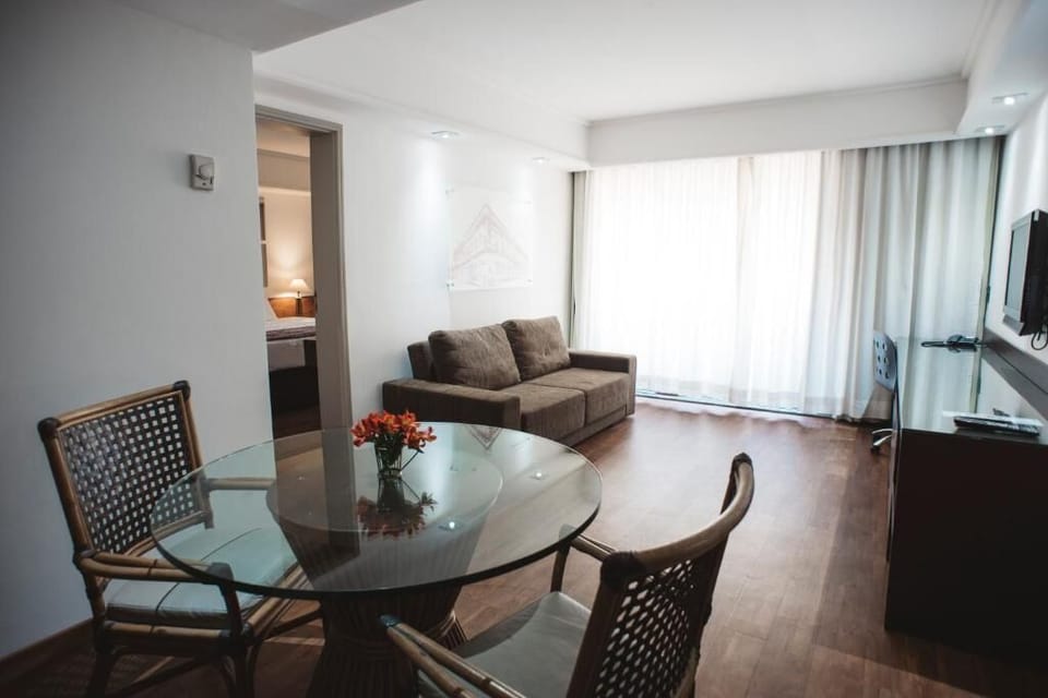 Suite | Minibar, in-room safe, desk, blackout drapes
