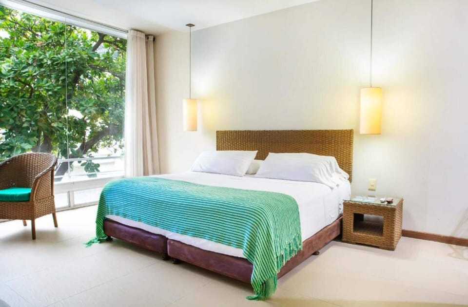Triple Room | Premium bedding, in-room safe, blackout drapes, WiFi (free)