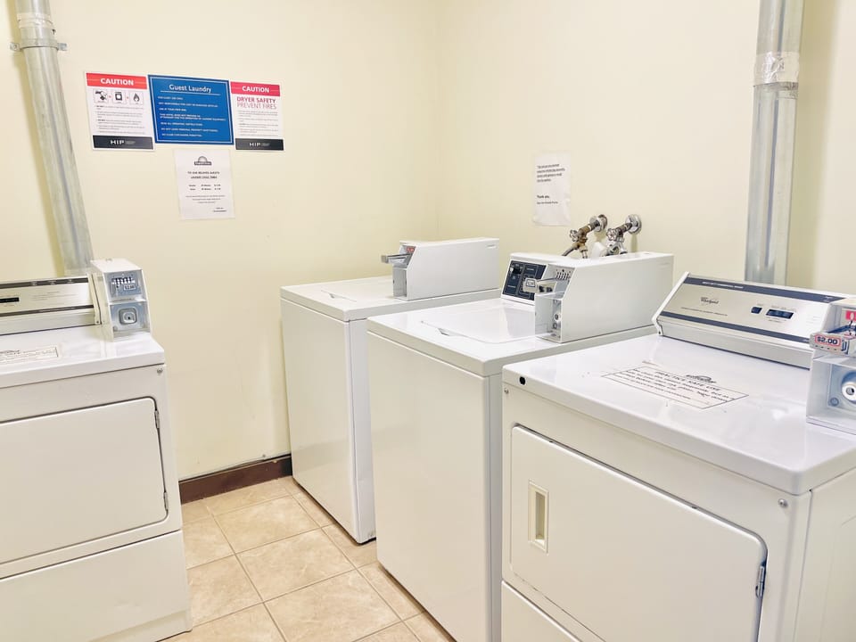Days Inn by Wyndham Grande Prairie Hotel in Grande Prairie