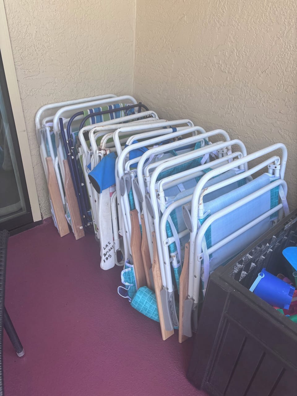 My guests are welcome to use my beach chairs, beach towels & beach toys