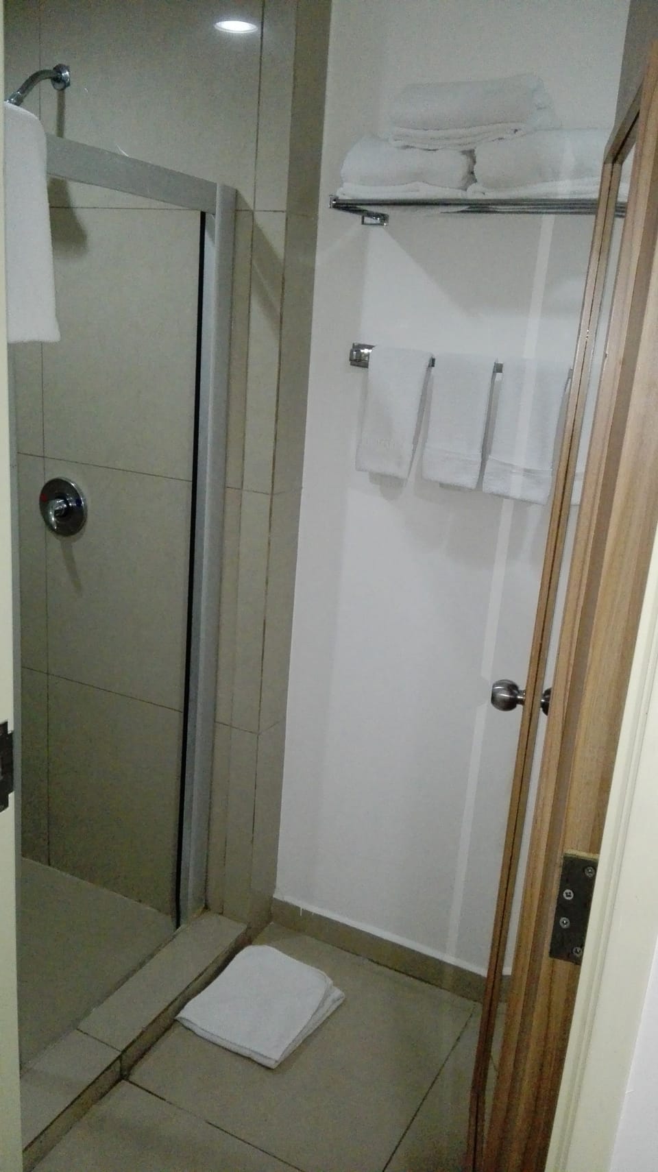 Standard Room, 2 Double Beds | Bathroom | Shower, towels