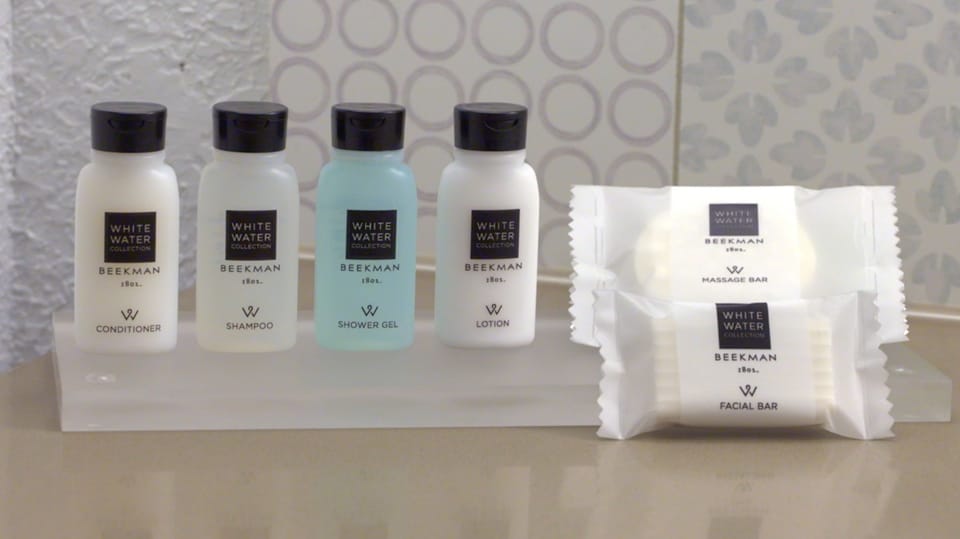 Combined shower/tub, eco-friendly toiletries, hair dryer, towels