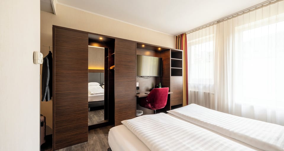 In-room safe, desk, laptop workspace, blackout drapes