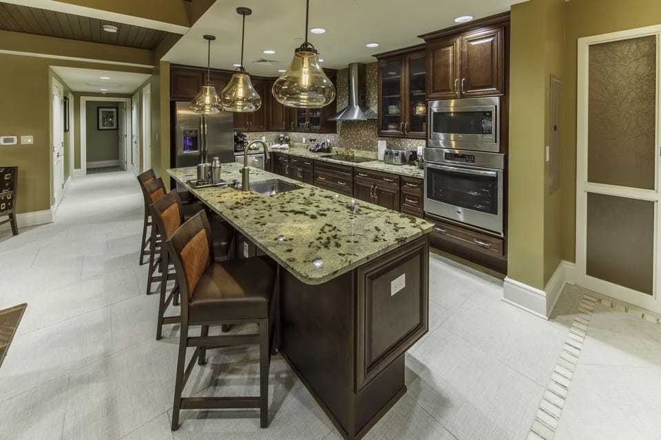 Signature Villa, 4 Bedrooms | Private kitchen | Full-size fridge, microwave, oven, stovetop