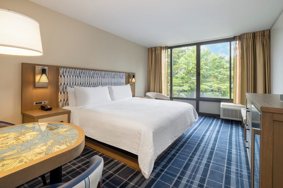 In-room safe, desk, iron/ironing board, free cribs/infant beds